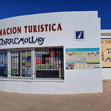 Torremolinos Playamar Primera Linea de Playa Urb. La Farola Exterior foto