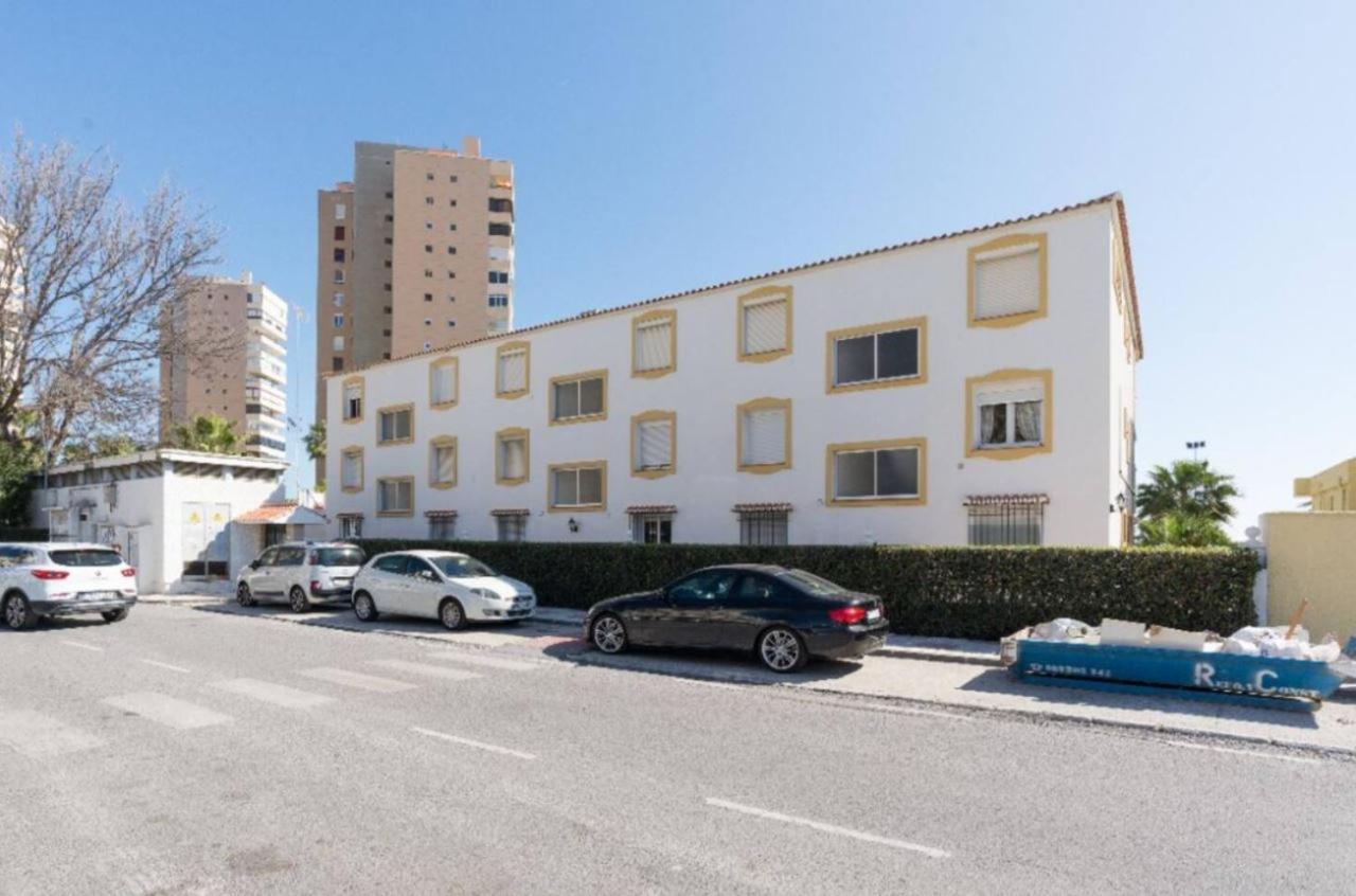 Torremolinos Playamar Primera Linea de Playa Urb. La Farola Exterior foto